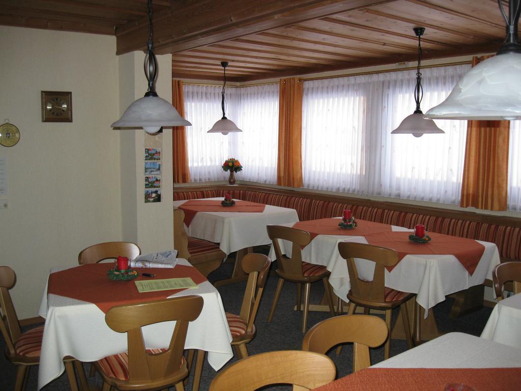 Gaestehaus Steininger 茨维泽尔 外观 照片